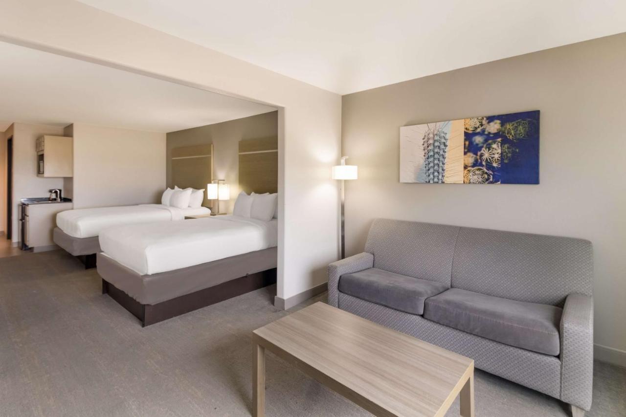 Best Western Plus Killeen - Fort Cavazos Hotel & Suites Exterior photo