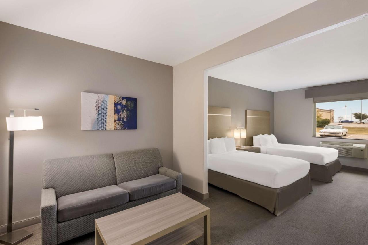 Best Western Plus Killeen - Fort Cavazos Hotel & Suites Exterior photo