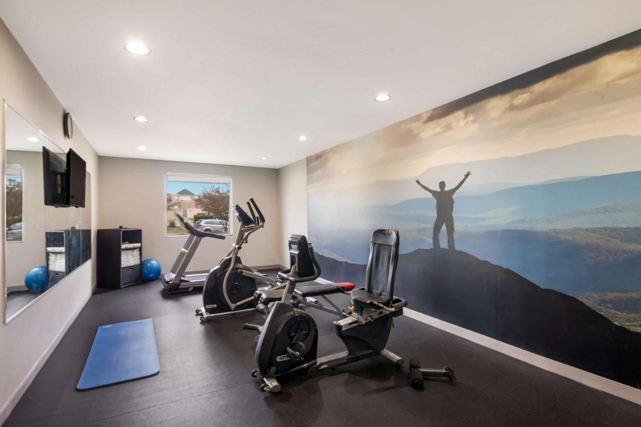 Best Western Plus Killeen - Fort Cavazos Hotel & Suites Exterior photo